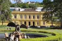 TCE-RJ Aprova Contas de 2023 da Câmara de Petrópolis com Quitação Plena e Reconhecimento de Gestão Responsável